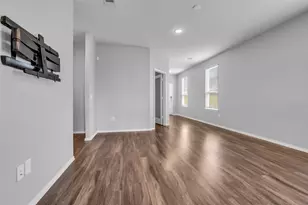 25703 Bottlebrush Sedge St, Katy, TX 77493 - Photo 8