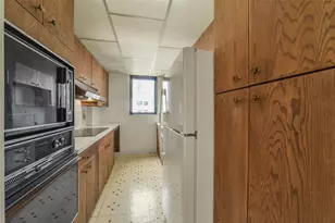 1400 Hermann Dr, Houston, TX 77004 - Photo 8