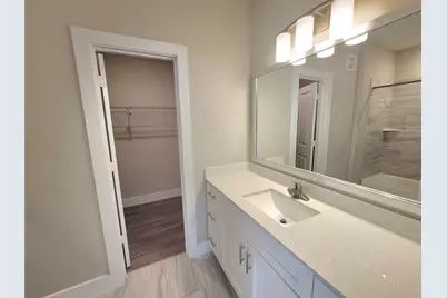 1620 Oak Tree Drive #1210, Houston, TX 77080 - Photo 8