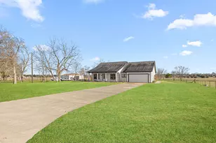 626 Maler Rd, Sealy, TX 77474 - Photo 22