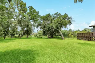 1 Buffalo Ct, Lake Jackson, TX 77566 - Photo 30