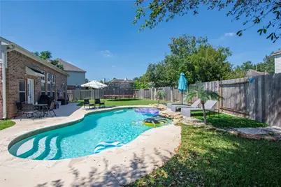 20506 Newfalls Court, Richmond, TX 77407 - Photo 2