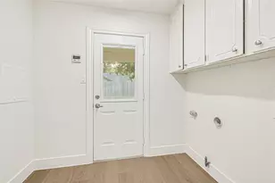 1923 Spillers Ln, Houston, TX 77043 - Photo 28