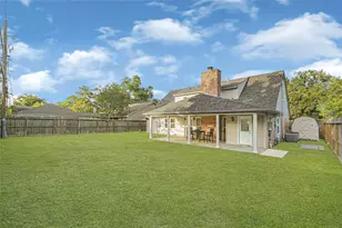 1923 Spillers Ln, Houston, TX 77043 - Photo 30