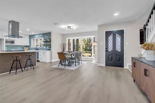 18102 Vintage Wood Ln, Spring, TX 77379 - Photo 2