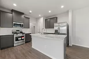9615 Cardin Ln, Houston, TX 77044 - Photo 4