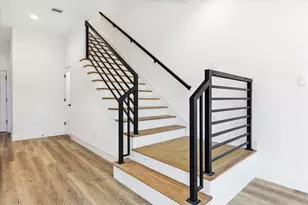 8012 Brandon St, Houston, TX 77051 - Photo 10