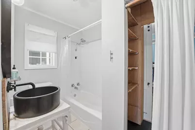 2115 26th Street, Galveston, TX 77550 - Photo 20