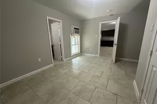 107 Altic St, Houston, TX 77011 - Photo 8