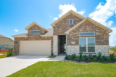 3019 Golden Isle Drive, Texas City, TX 77568 - Photo 1