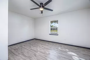 1108 18th Street N, Nederland, TX 77627 - Photo 30