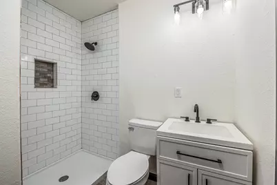 1108 18th Street N, Nederland, TX 77627 - Photo 24