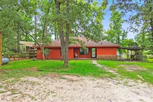 98 N Lakeside Dr N, Huntsville, TX 77320 - Photo 1