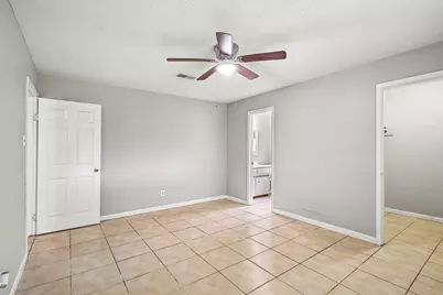 4202 Townes Forest Road, Friendswood, TX 77546 - Photo 16