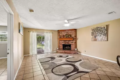 4202 Townes Forest Road, Friendswood, TX 77546 - Photo 6