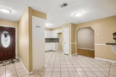 4202 Townes Forest Road, Friendswood, TX 77546 - Photo 4