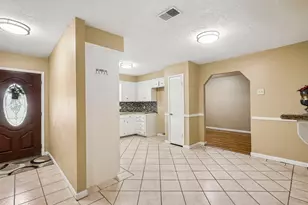 4202 Townes Forest Rd, Friendswood, TX 77546 - Photo 4