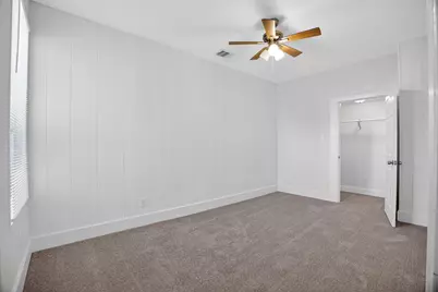 304 W Vulcan Street, Brenham, TX 77833 - Photo 22