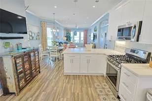 2610 Ave Q 1/2, Galveston, TX 77550 - Photo 8