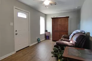 507 Houston St, Rosenberg, TX 77471 - Photo 4