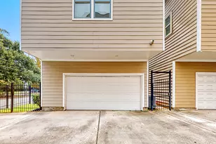 2104 State St, Houston, TX 77007 - Photo 4