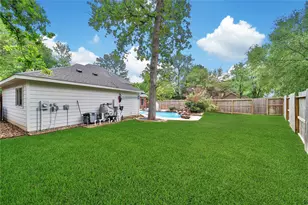 3 Murmuring Creek Pl, Conroe, TX 77385 - Photo 48