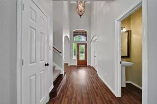 3 Murmuring Creek Pl, Conroe, TX 77385 - Photo 8