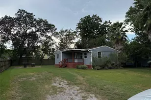 4308 6th St, Bacliff, TX 77518 - Photo 1