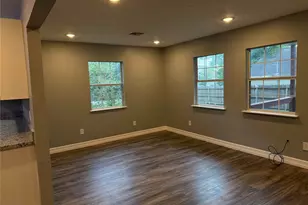 4308 6th St, Bacliff, TX 77518 - Photo 6