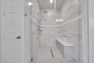 8826 Forest Side Dr, Missouri City, TX 77459 - Photo 20