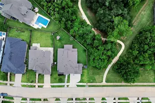 8826 Forest Side Dr, Missouri City, TX 77459 - Photo 36