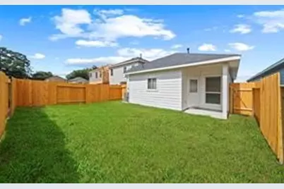 24709 White Libertia Court, Houston, TX 77336 - Photo 16