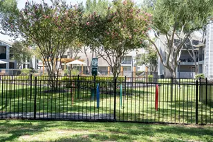 11000 Crescent Moon Dr, Houston, TX 77064 - Photo 16