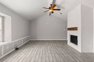 19302 Leewood Ct, Humble, TX 77346 - Photo 4