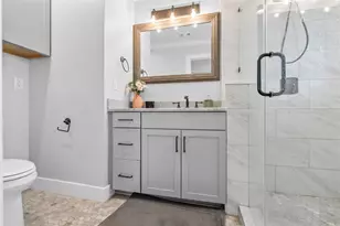 10058 Cedardale Dr, Houston, TX 77055 - Photo 18