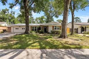 10058 Cedardale Dr, Houston, TX 77055 - Photo 1