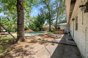 10058 Cedardale Dr, Houston, TX 77055 - Photo 24
