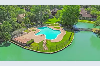 200 Old Bridge Lake, Houston, TX 77069 - Photo 4
