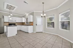 18439 Alemarble Oak St, Cypress, TX 77429 - Photo 8