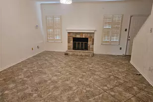9800 Pagewood Ln, Houston, TX 77042 - Photo 6