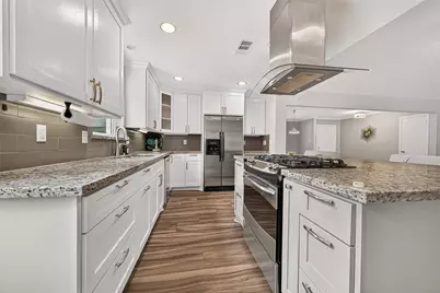 6011 Benning Drive, Houston, TX 77096 - Photo 16