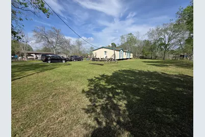 18902 McKay Road, Alvin, TX 77511 - Photo 4
