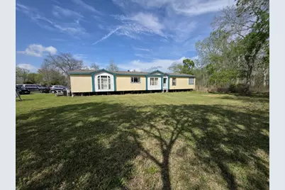 18902 McKay Road, Alvin, TX 77511 - Photo 2