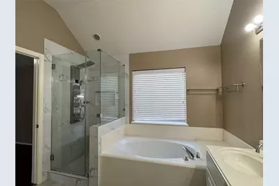 9903 Edgewood Manor Court, Tomball, TX 77375 - Photo 18