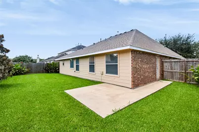 6414 Larrycrest Drive, Pearland, TX 77584 - Photo 4