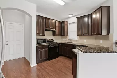 5227 Brinkman Court, Houston, TX 77091 - Photo 10