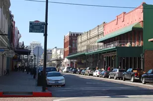 6300 Seawall Blvd, Galveston, TX 77551 - Photo 36