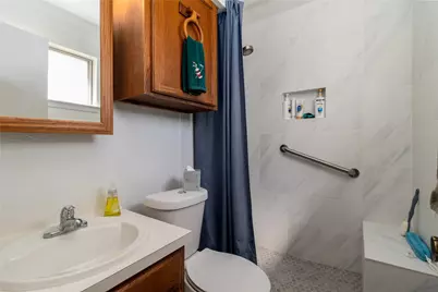 2306 Heather Street, Highlands, TX 77562 - Photo 8