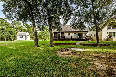 14 Wildwood Lake Dr, Huntsville, TX 77340 - Photo 40