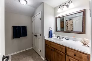 14 Wildwood Lake Dr, Huntsville, TX 77340 - Photo 22